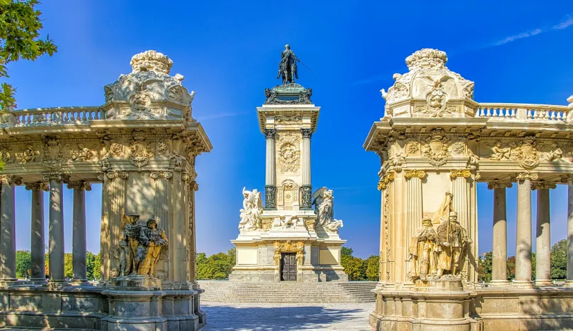 Full Day Tour to Avila &amp; Segovia from Madrid 7